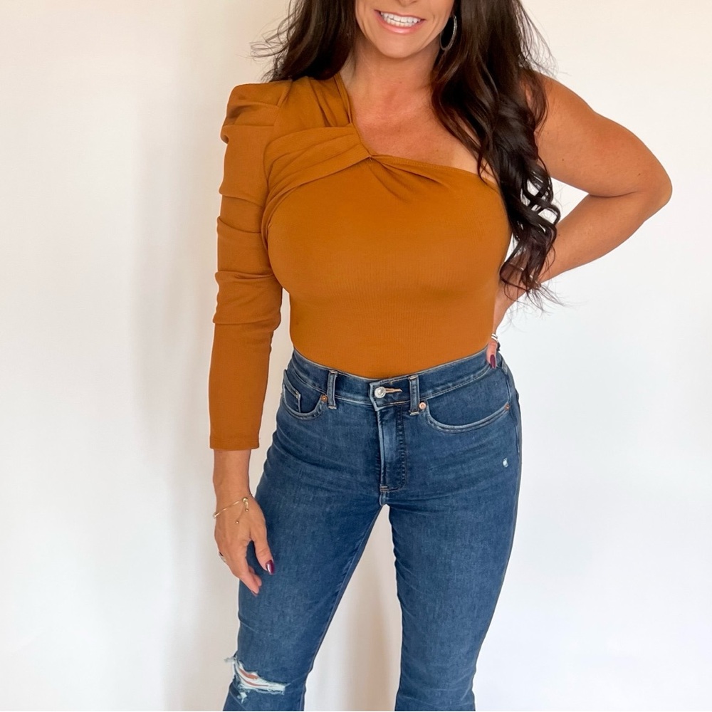 Women's One-Shoulder Bodysuit in Rust